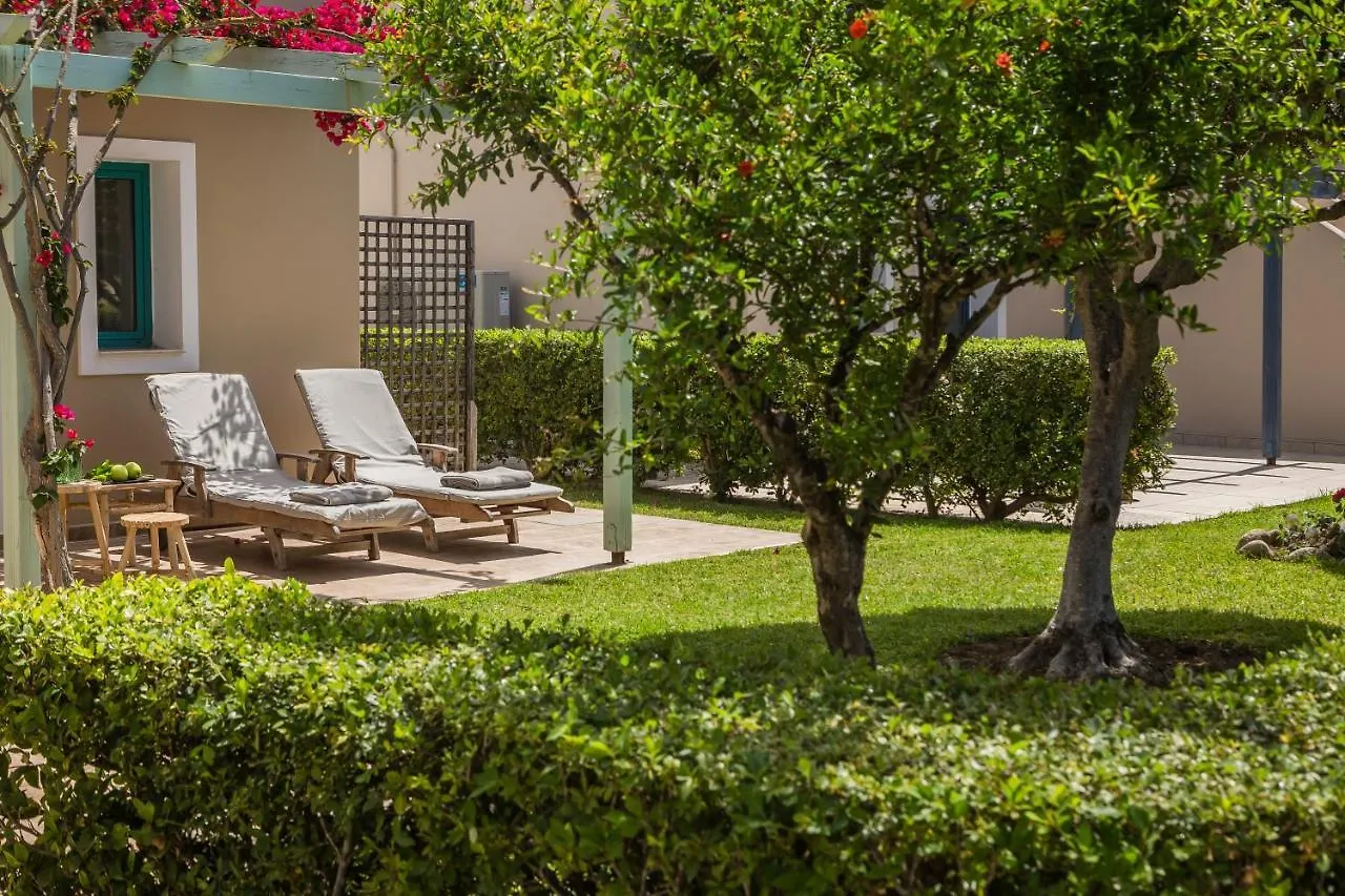 ****  Avithos Resort Hotel Livathos  Görögország