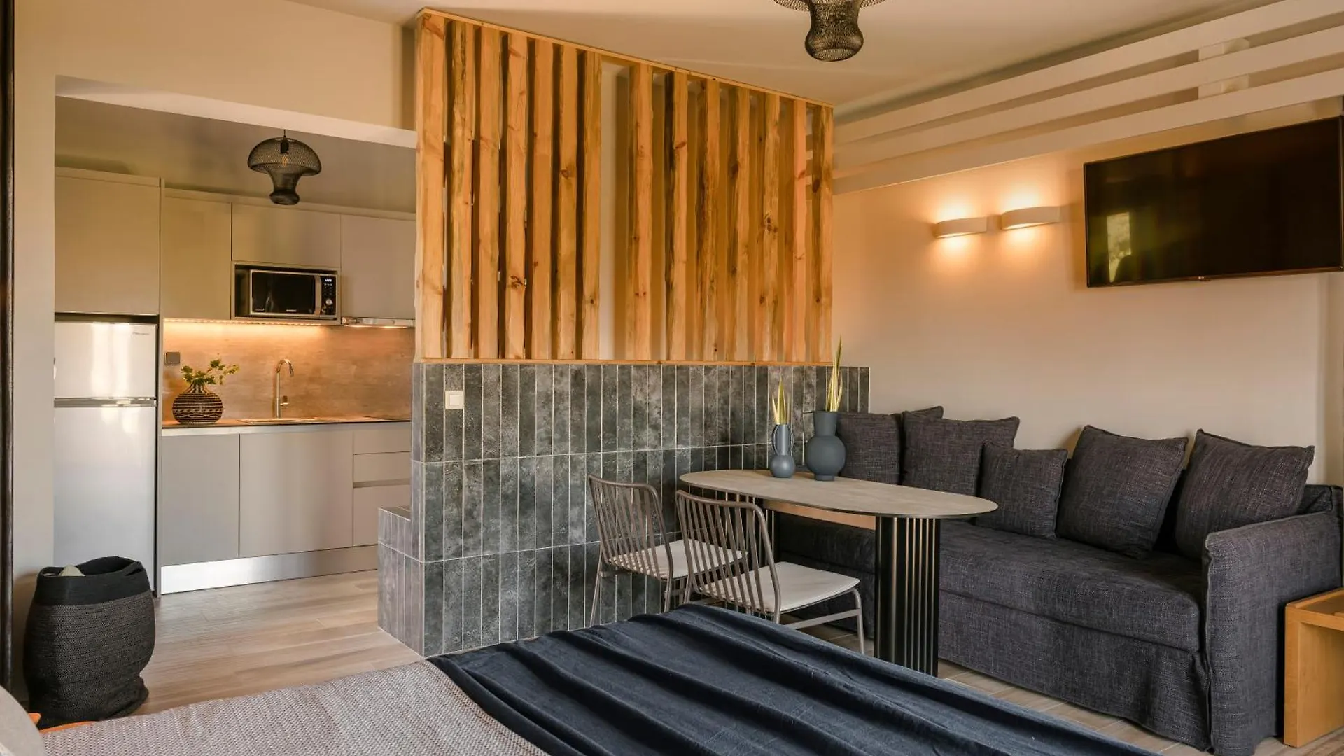 Avithos Resort Hotel Livathos   Livathos (Kefalonia)