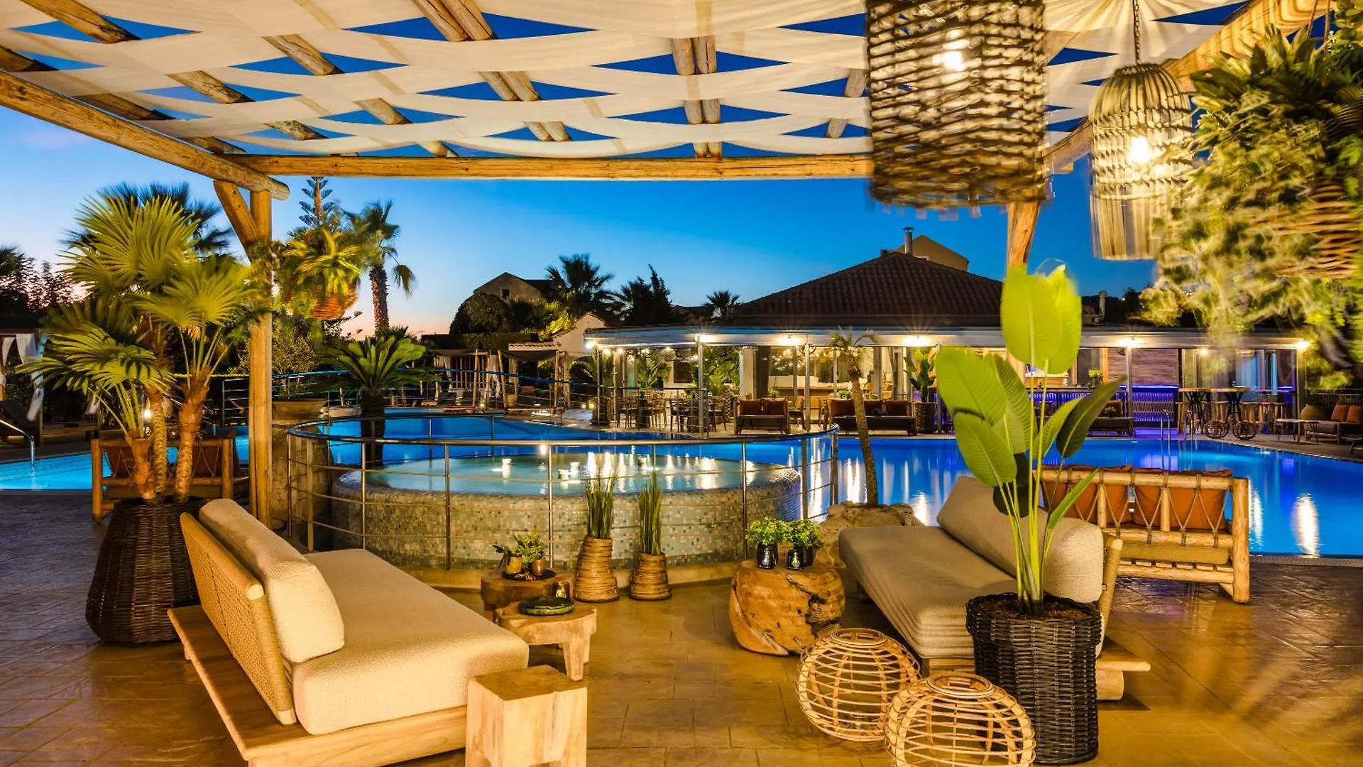 Avithos Resort Hotel Livathos  4*, Livathos (Kefalonia)