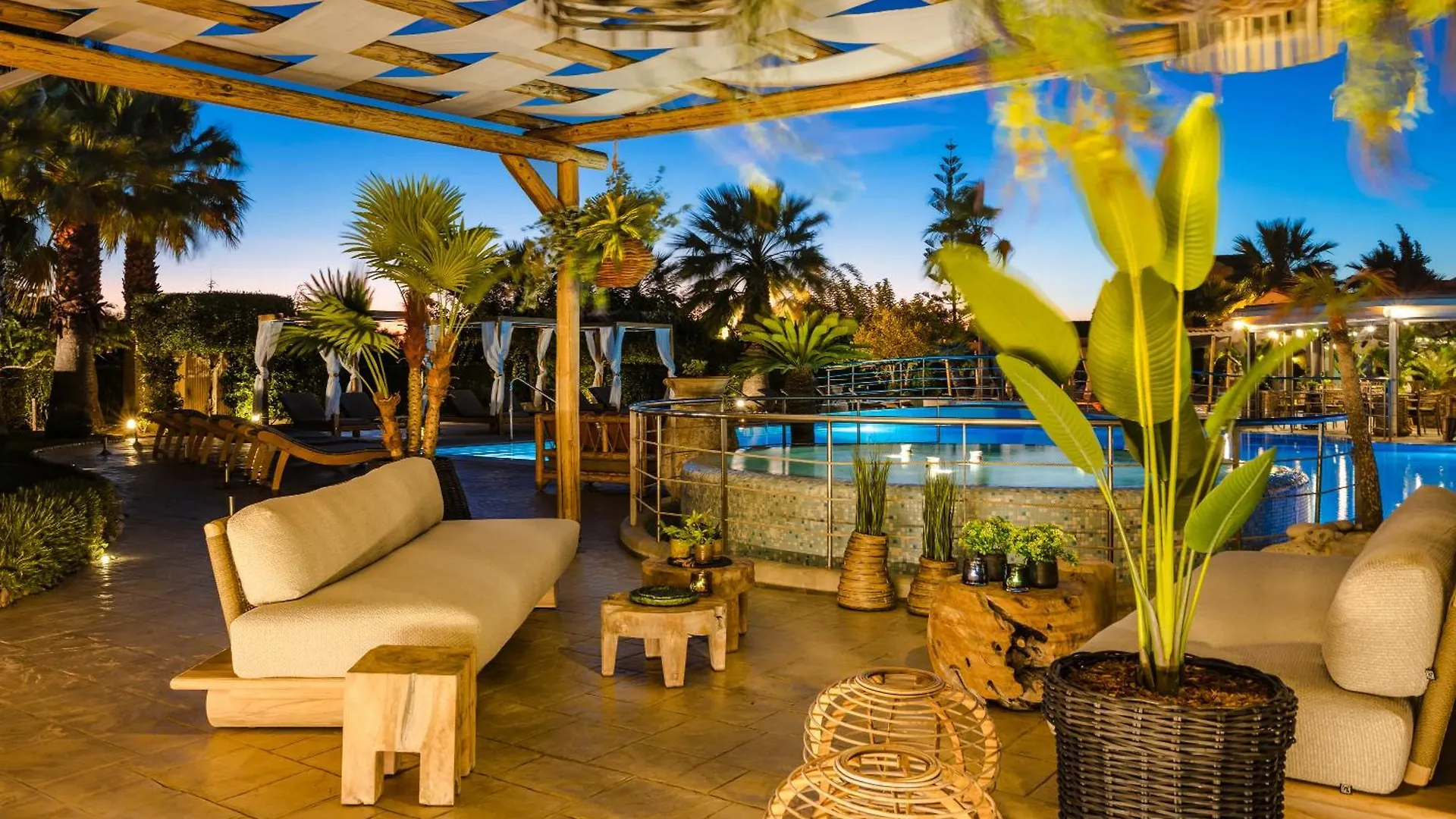 Avithos Resort Hotel Livathos