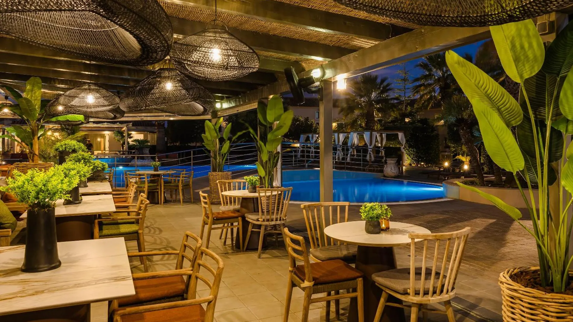 Avithos Resort Hotel Livathos
