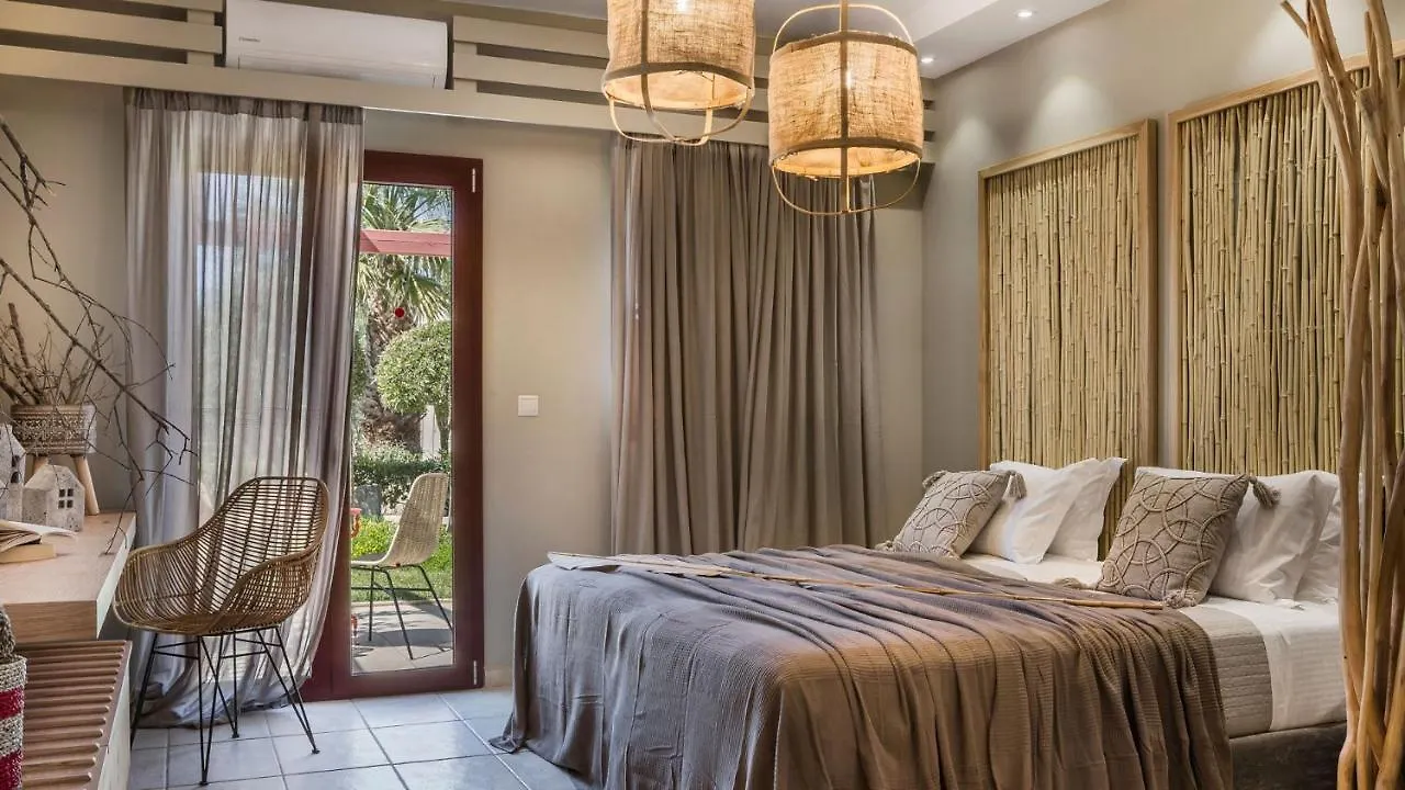 Avithos Resort Hotel Livathos  4*, Livathos (Kefalonia)